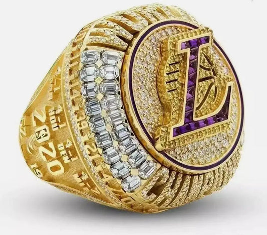 LA Lakers Championship Ring - Gold - Vercetti